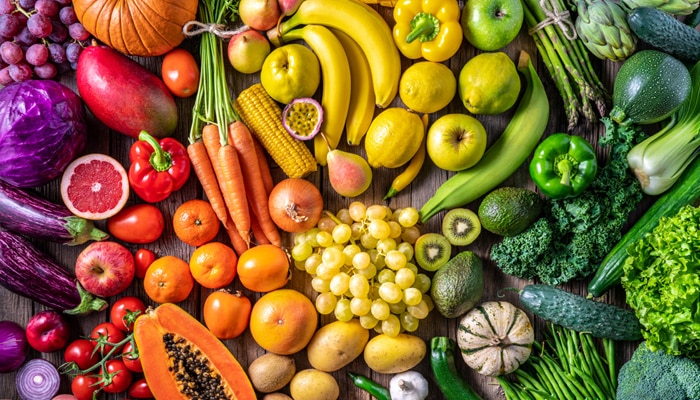 Colorido conjunto de frutas y verduras